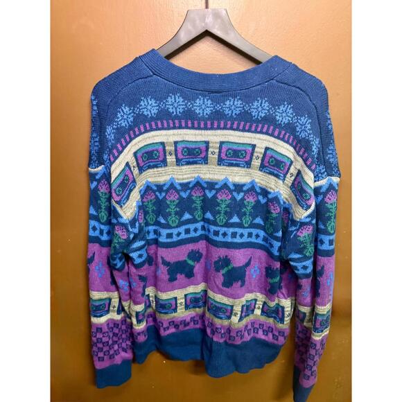 Stranger Things Patterned Knit Cardigan - Picture 2 of 5